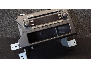 Радио/ проигрыватель CD/DVD / навигация