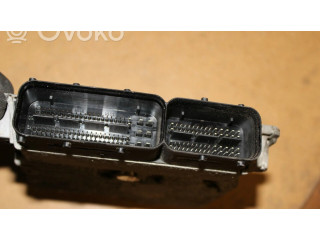 Блок управления двигателя 5WP42682AA   Skoda Yeti (5L)