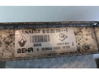 Интеркулер 8200685747 Renault Clio II