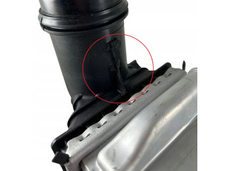 Радиатор интеркулера 04E145785 Audi Q2 -