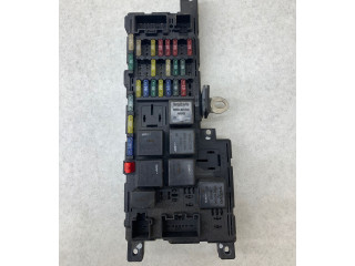 Блок предохранителей  30728008, 518828108   Volvo V70    