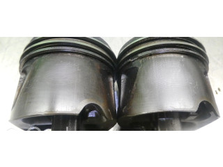 Píst 642 Mercedes-Benz C AMG W204 3.0