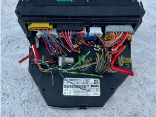 Pojistková skříňka A2129008207 Mercedes-Benz GLK (X204) 2011