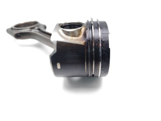  Поршень с шатуном D5204T2 D5204T2  Volvo V70  