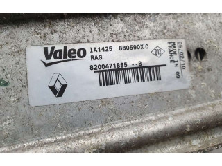 Интеркулер  8200471885B, 880590XC   Renault Clio II 