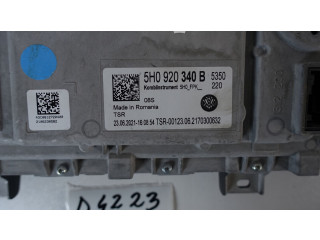 Панель приборов 5H0920340B Volkswagen Golf VIII