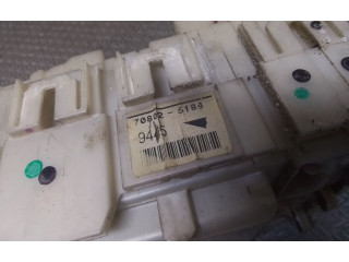 Pojistková skříňka 8273047290, 708025184 Toyota Prius (XW20) 2007