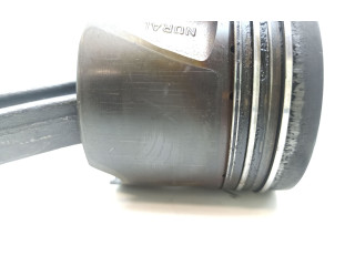 Píst 8370B Mercedes-Benz C W204