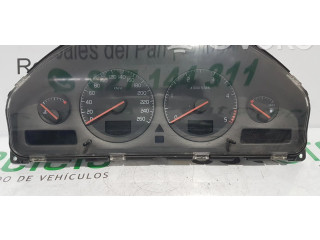 Панель приборов Volvo V70