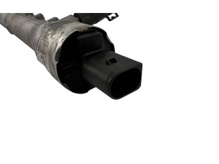 Топливная рампа R03L125A, 03L906054A   Skoda Fabia Mk2 (5J)  