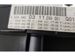 Přístrojová deska Mercedes-Benz C W204 2008 A2044400311, A2044400311