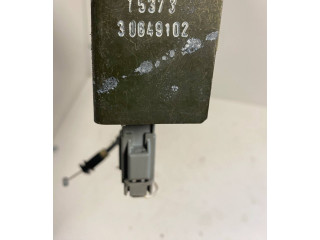 Замок багажника 30649102, 15373 Volvo XC90 2003 - 2006 года