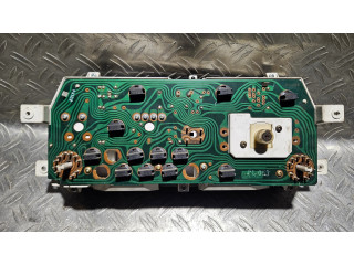 Přístrojová deska Mazda 323 1988