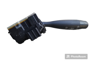 Ручка стеклоочистителей 173647 Daihatsu Sirion