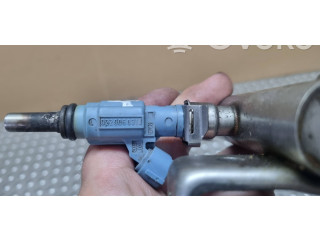 Топливная рампа 022133315M, 022906031J   Audi A3 S3 8P  