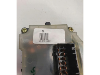 Ручка стеклоочистителей 934101H200   KIA Ceed