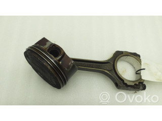 Píst BR3ECA3322BB Ford Mustang V pro benzínový motor 5.0