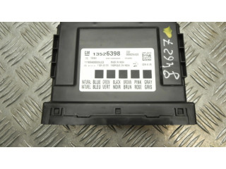 Блок комфорта 13526398, G4627 Opel Astra K