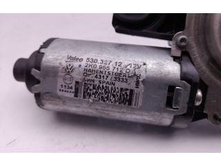 Моторчик заднего дворника 2K0955712D Volkswagen Caddy