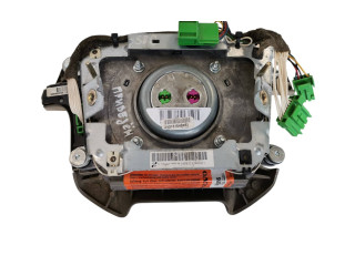 Подушка безопасности водителя 8686286 Volvo V70