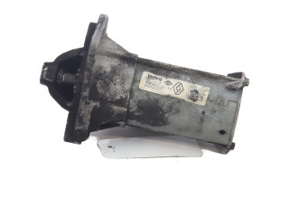 Стартер 233003329R Dacia Sandero