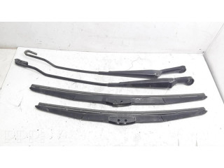 Ножка стеклоочистителей лобового стекла