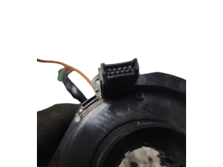 Подрулевой шлейф SRS 8622185   Volvo V70