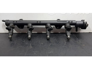 Топливная рампа 030133319L   Volkswagen Polo III 6N 6N2 6NF   для двигателя AFH