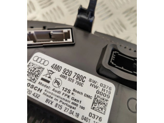 Přístrojová deska Audi Q7 4M 2018 4M0920790C