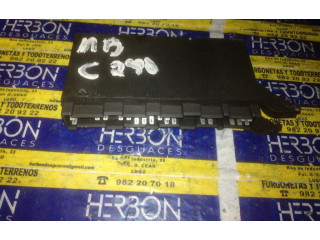   Pojistková skříňka 2025420232   Mercedes-Benz C W202 1996