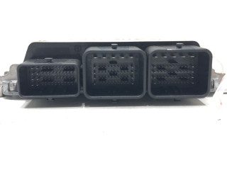 Блок управления двигателем Блок управления 31336000   Volvo C30