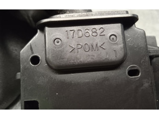 Ручка стеклоочистителей 17D682 Mazda 3 I