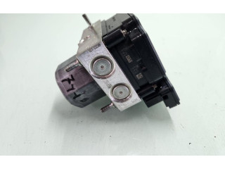 Jednotka ABS A0004313900 Mercedes-Benz GLA W156 2015