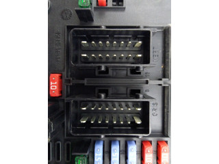 Pojistková skříňka Řídící jednotka BSM Peugeot 206+ 2011