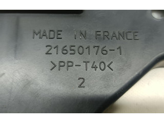 Панель приборов 8200071116   Renault Clio II       