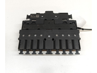 Pojistková skříňka A2235408444 Mercedes-Benz C W206 2023