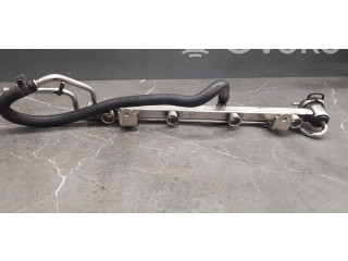 Топливная рампа 06a133317e   Volkswagen Golf IV  