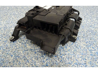 Pojistková skříňka 7P0937548 Volkswagen Touareg II 2013