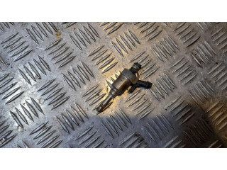 Vstřikovač 06L906036J Audi A3 S3 8V pro benzínový motor 2.0 Cnt