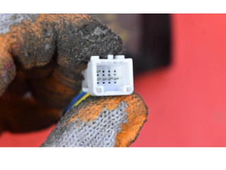 Зеркало электрическое Dacia Dokker 2012 - года