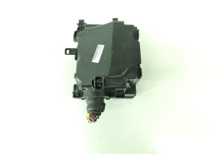 Блок предохранителей 9804681980 Citroen Berlingo