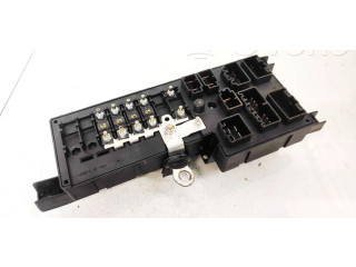 Блок предохранителей 8637841, 518322326 Volvo XC90