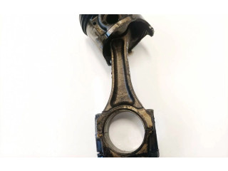 Поршень с шатуном Mazda 626