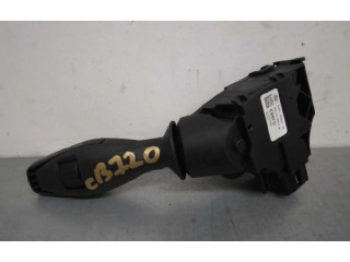 Ручка стеклоочистителей 8A6T17A553AC   Ford Fiesta