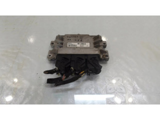 Блок управления двигателя 237104091R Renault Twingo II