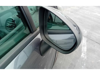 Зеркало электрическое Opel Meriva B 2010 - 2016 года