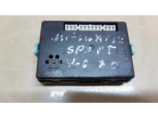 Блок предохранителей MR409898 Mitsubishi Pajero Sport I