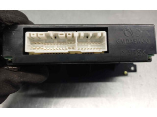 Блок управления климат-контролем 20992735   Chevrolet Captiva