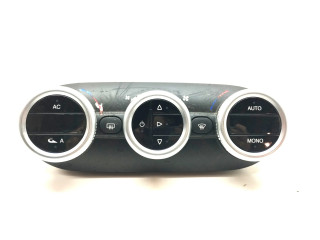 Блок управления климат-контролем 156101737   Alfa Romeo Giulietta