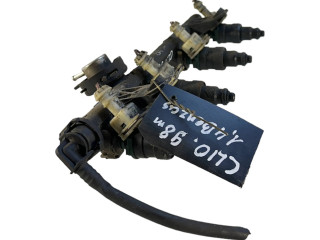 Топливная рампа 7700276702   Renault Clio I 1.4 